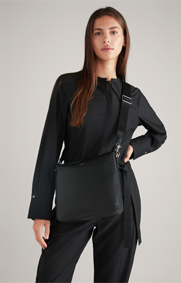 Sofisticato Jasmina Shoulder Bag in Black 