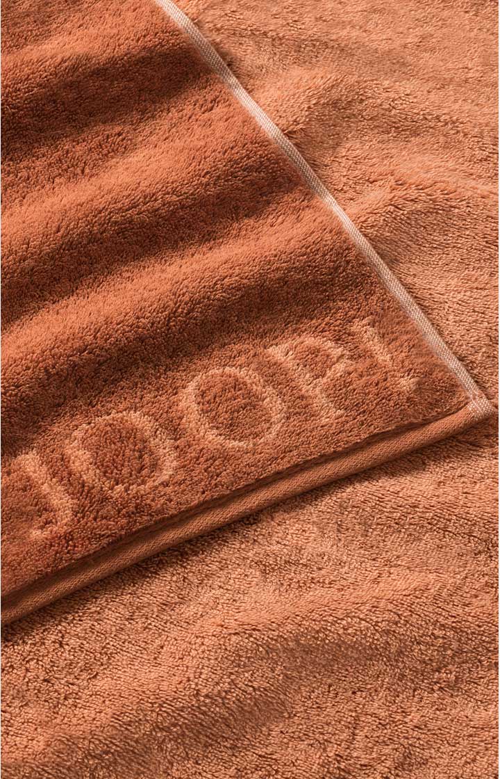 JOOP! DOUBLE FACE hand towel in copper