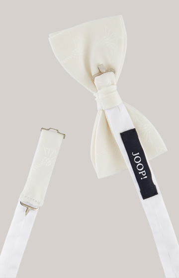 Bow tie in off-white