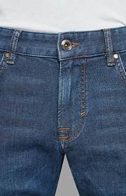 Jeans Mitch in Mittelblau 