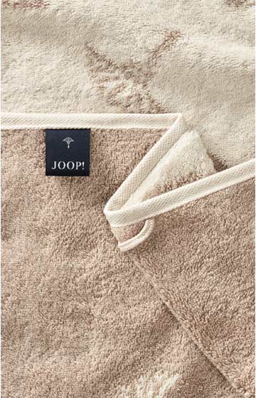 Ręcznik kąpielowy JOOP! MOVE FADED CORNFLOWER w kolorze piaskowym