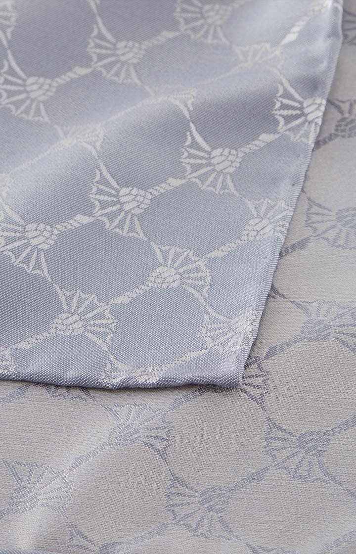 Pocket square in blue and grey